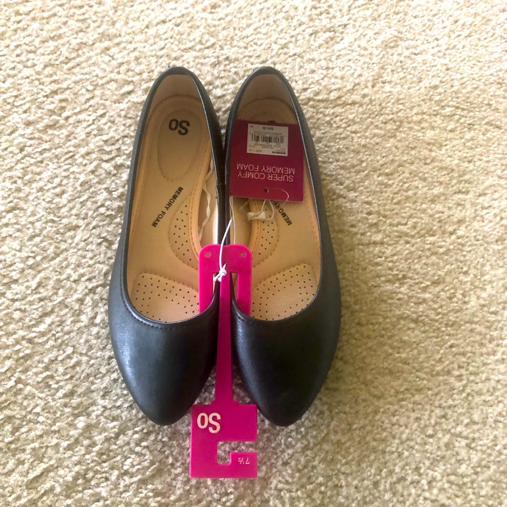 COPY - So brand memory foam flats black NWT size 7.5